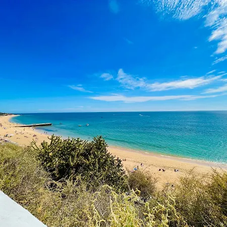 Ocean View Skyline ‚hakuna Matata' Διαμέρισμα