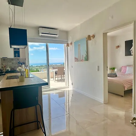 Ocean View Skyline ‚hakuna Matata' Διαμέρισμα