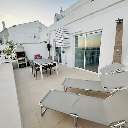 Ocean View Skyline ‚hakuna Matata' アルブフェイラ