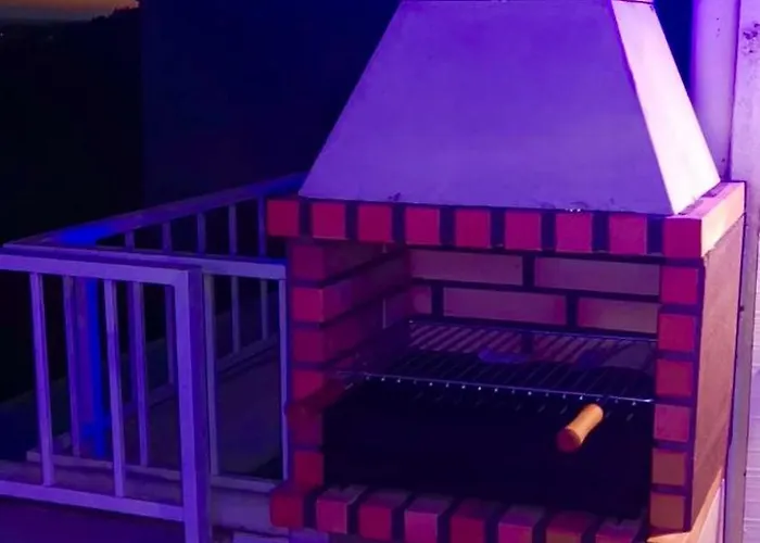 Ocean View Skyline ‚hakuna Matata' Lägenhet