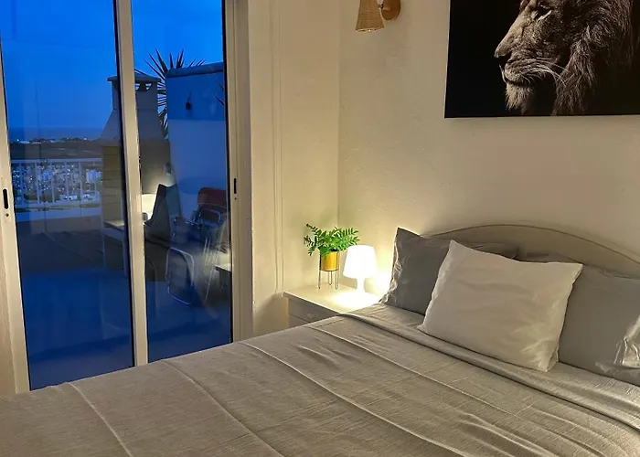 Lägenhet Ocean View Skyline ‚hakuna Matata' *