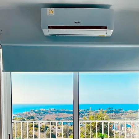 Ocean View Skyline ‚hakuna Matata' アパート *