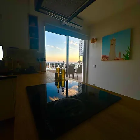 Ocean View Skyline ‚hakuna Matata' アパート アルブフェイラ